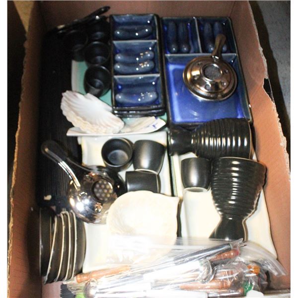 LARGE VOLUME OF FONDUE AND APPETIZER PLATE ITEMS