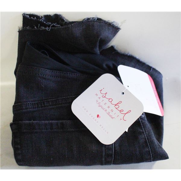 NEW- SIZE 6 MATERNITY SHORTS