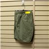 Image 1 : NEW GAP WOMEN'S GREEN CASUAL SHORT SIZE L