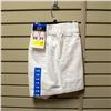 Image 1 : NEW GAP WOMEN'S WHITE CASUAL SHORT SIZE L