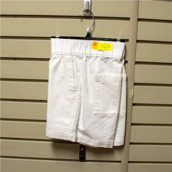 NEW GAP WOMEN'S WHITE CASUAL SHORT SIZE XS
