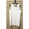 Image 1 : NEW HUDSON WOMEN'S SLEEVELESS WHITE DRESS XL