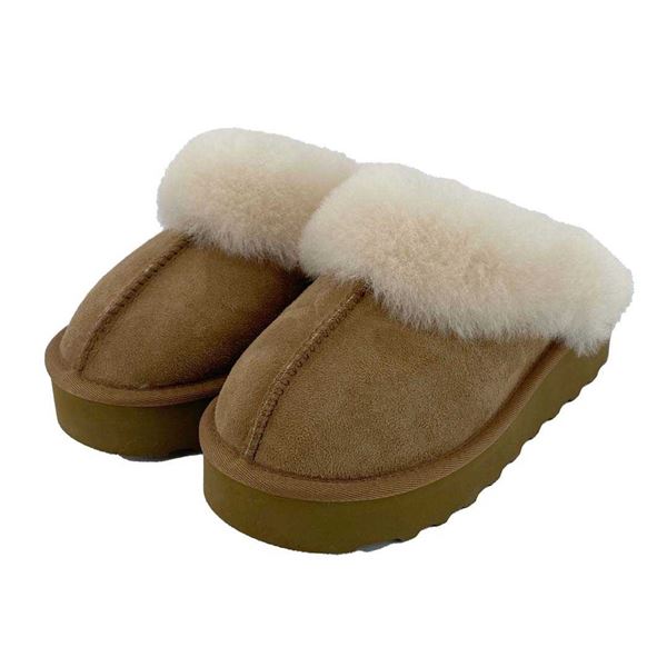 BRAND NEW KIRKLAND WOMENS 100% GENUINE SHEARLING