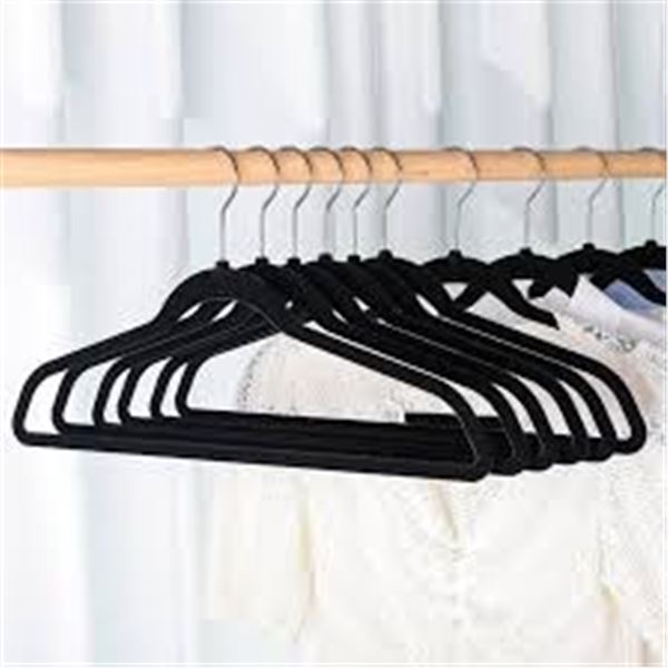 48 PACK OF NON SLIP FABRIC HANGERS BLACK 17.7"