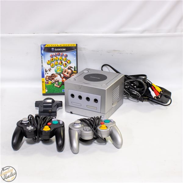 GAME CUBE CONSOLE+2 CONTROLLERS+GAME+ADAPTER