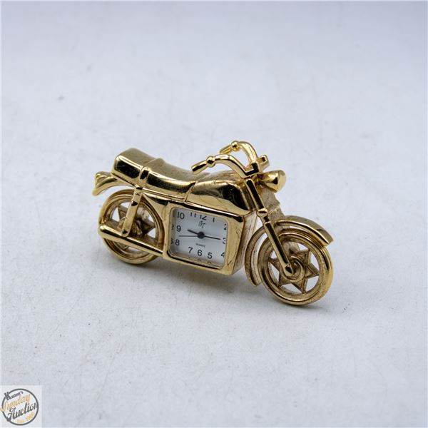 VINTAGE MOTORCYCLE DESK CLOCK
