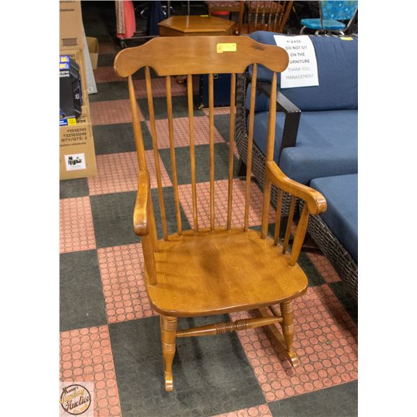 WOODEN ROCKING CHAIR