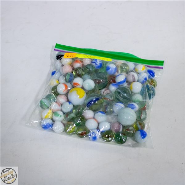 LOT OF VINTAGE MARBLES