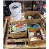 Image 1 : ESTATE PALLET- HARDWARE ASSORTED