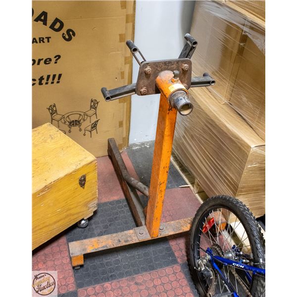 ENGINE STAND