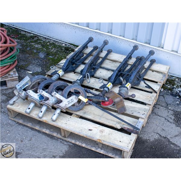 PALLET WITH PIPE STANDS & 4 HD CASTORS