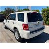 Image 4 : FORD  ESCAPE 2011 SALV-T-DON SMOG