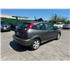 Image 2 : FORD FOCUS 2002 T-DONATION