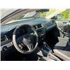 Image 5 : VOLK JETTA 2014 O/S-T SMOG-2 DAYS