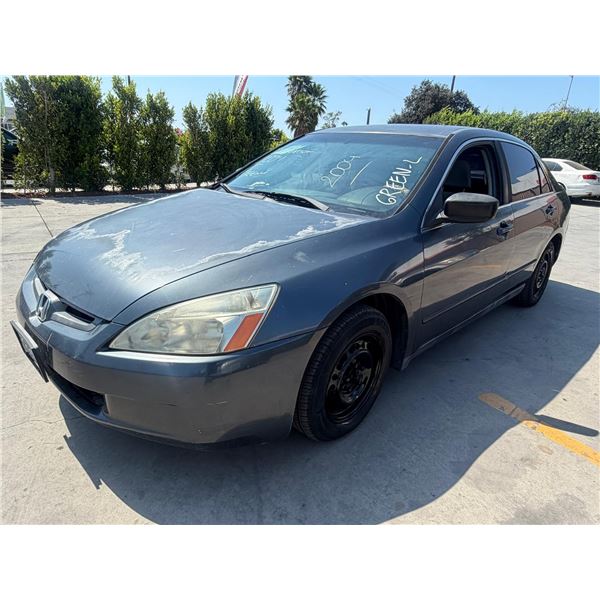 HOND ACCORD 2004 T-DONATION