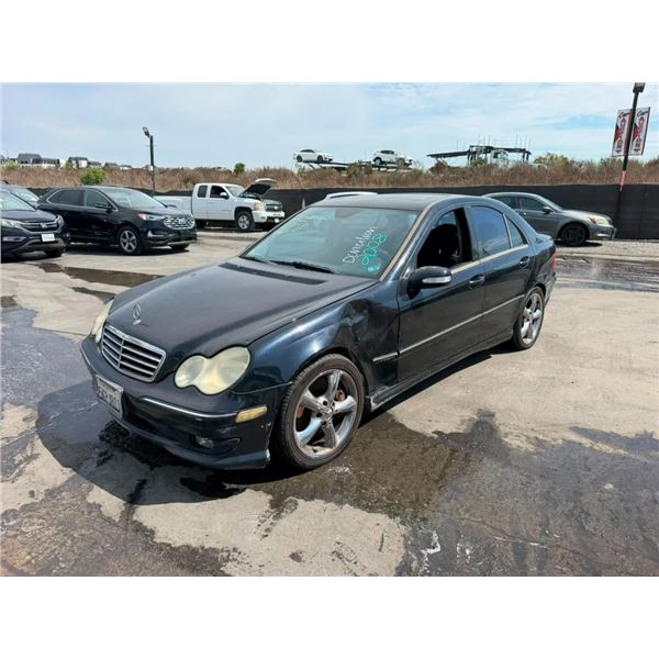 MERZ C230 2005 T-DONATION