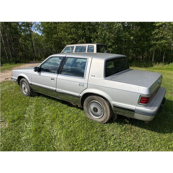 1993 Chrysler Dynasty v6 auto