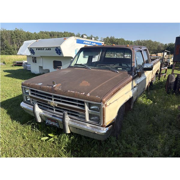 Chevy 3+3 pickup