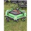 Image 1 : 62 inch cut John Deere mower deck