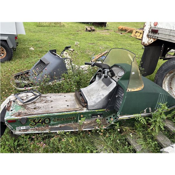 John Deere cyclone