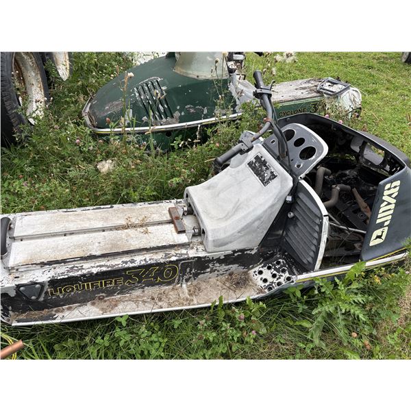John Deere 340 liquifire
