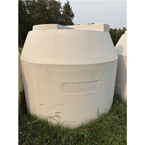 Used tank 1300 gal