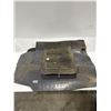 Image 2 : Floor mats