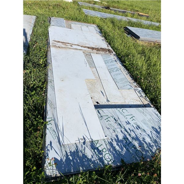 pallet of ACM alumaboard