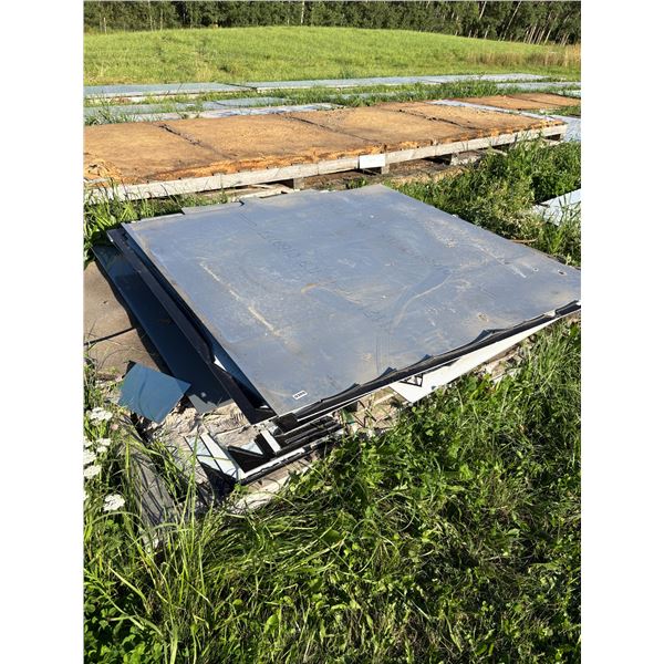 pallet of ACM alumaboard