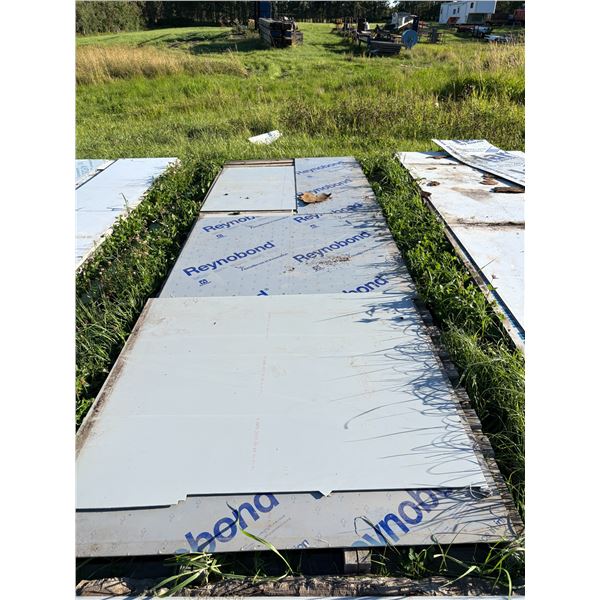 pallet of ACM alumaboard