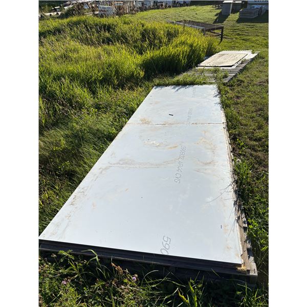 pallet of ACM alumaboard