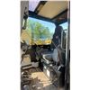 Image 5 : MIDSIZE EXCAVATOR YELLOW VIN UNKNOWN,