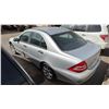 Image 2 : 2006 MERCEDES C230, 4DRSD, GREY, VIN WDBRF52J76F764926,