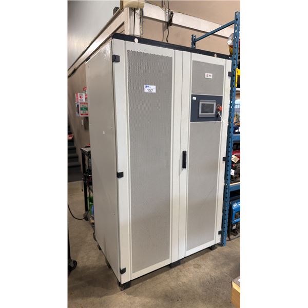RIC 2 DOOR TECHNICAL STORAGE CABINET WITH KEYS