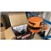 Image 2 : LIFTMAX 1/2 TON TRIPLE SPUR GEAR MANUAL CHAIN HOIST