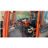 Image 5 : 2014 JLG G12-55A TELEHANDLER, ORANGE, VIN 0160057149,