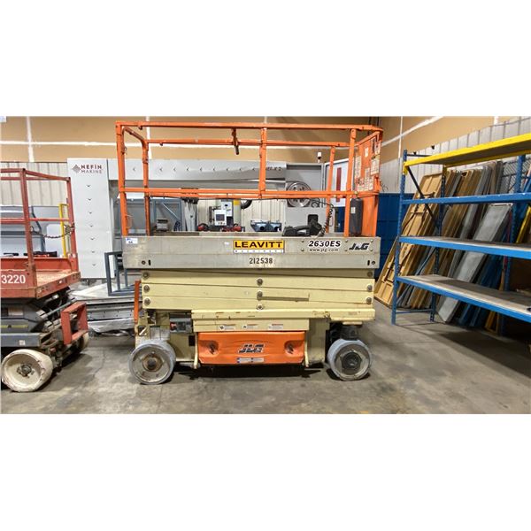 JLG 2630ES COMPACT ELECTRIC SCISSOR LIFT WITH 800LB PLATFORM CAPACITY, 25.5' MAX PLATFORM HEIGHT,