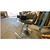 Image 2 : BERKELEY RICHARDSON BLACK PADDED VINYL SALON CHAIR WITH CHROME BASE, HYDRAULIC FOOT PUMP &