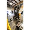 Image 2 : RAYMOND 20-4DR80TT 3000 LBS CAPACITY 2 STAGE 204" MAST ELECTRIC RIDE-ON REACH TRUCK, WIDE PALLET