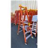 Image 2 : ALLRIGHT FXP300-04 HEAVY DUTY 4' ORANGE CARBON FIBER INDUSTRIAL PLATFORM LADDER