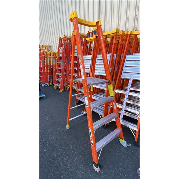 ALLRIGHT FXP300-04 HEAVY DUTY 4' ORANGE CARBON FIBER INDUSTRIAL PLATFORM LADDER
