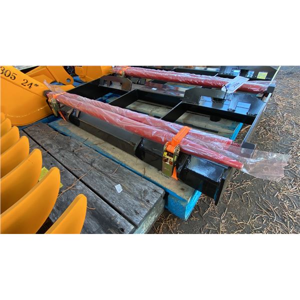 HEAVY DUTY SKID STEER BALE FORK ATTACHMENT SET