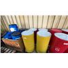 Image 2 : PALLET OF 4 METAL INDUSTRIAL STORAGE BARRELS