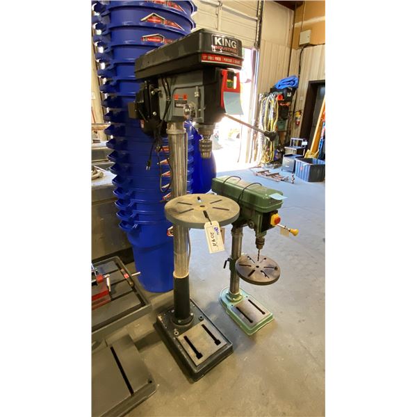 KING INDUSTRIAL GREY 16 SPEED SINGLE PHASE 17" ELECTRIC INDUSTRIAL FLOOR STANDING DRILL PRESS