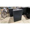 Image 1 : 3 MEYER SOUND CQ-1 PROFESSIONAL STAGE POWERED LOUDSPEAKERS