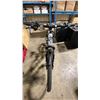 Image 5 : BOSCH MOUSTACHE 27 WHITE 10 SPEED FRONT SUSPENSION POWER ASSISTED E-BIKE WITH FULL DISC BRAKES