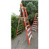 Image 3 : WERNER PODIUM MAX 6' ORANGE CARBON FIBER INDUSTRIAL PLATFORM LADDER