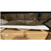 Image 2 : 1 STAINLESS STEEL DOUBLE BASIN DROP IN SINK & 2 PORCELAIN SINKS