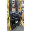 Image 6 : 2001 YALE OS030BEN24TE105 STAND ON ELECTRIC ORDER PICKER WITH 6483.1 HOURS, 24 VOLT BATTERY, 2500LB