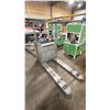 Image 4 : 2020 YALE MPB045 ELECTRIC PALLET JACK (GALVANIZED/WASH DOWN MODEL) 24V BATTERY, 1539 HOURS, 4500LB